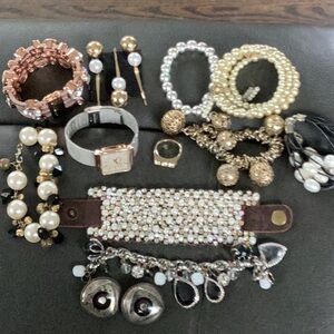 Jewelry lot